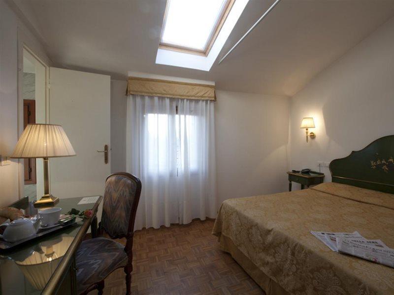 Palazzo Cendon Piano Antico 3* Venezia